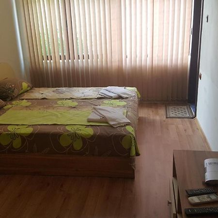 Sachaka Hotel Karlovo Kültér fotó