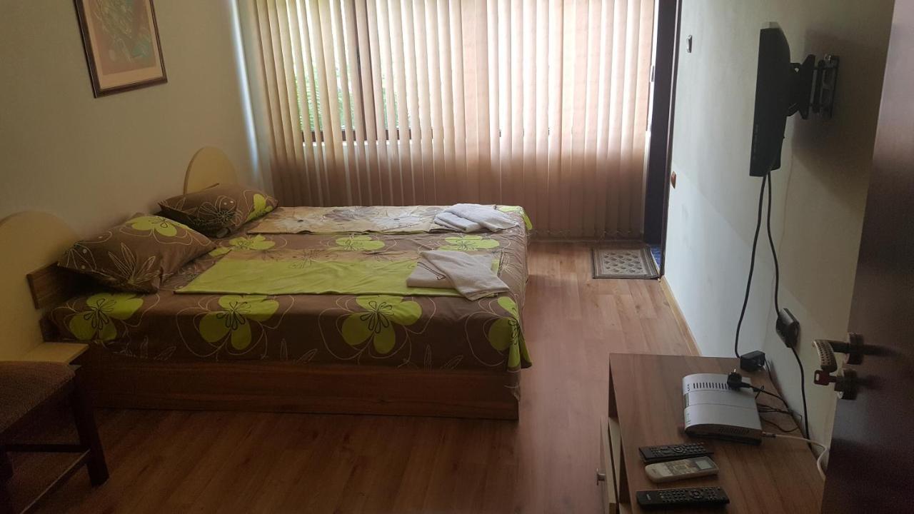 Sachaka Hotel Karlovo Kültér fotó